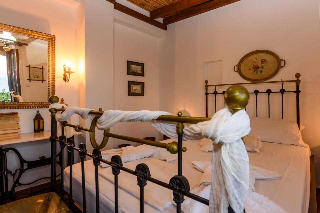 Eros Pittoresque Retreats - Perfect Location, Panoramic Seaview Koroni  Exterior foto